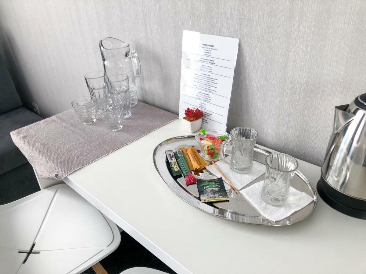 Medelean Hotel Comrat Eksteriør bilde