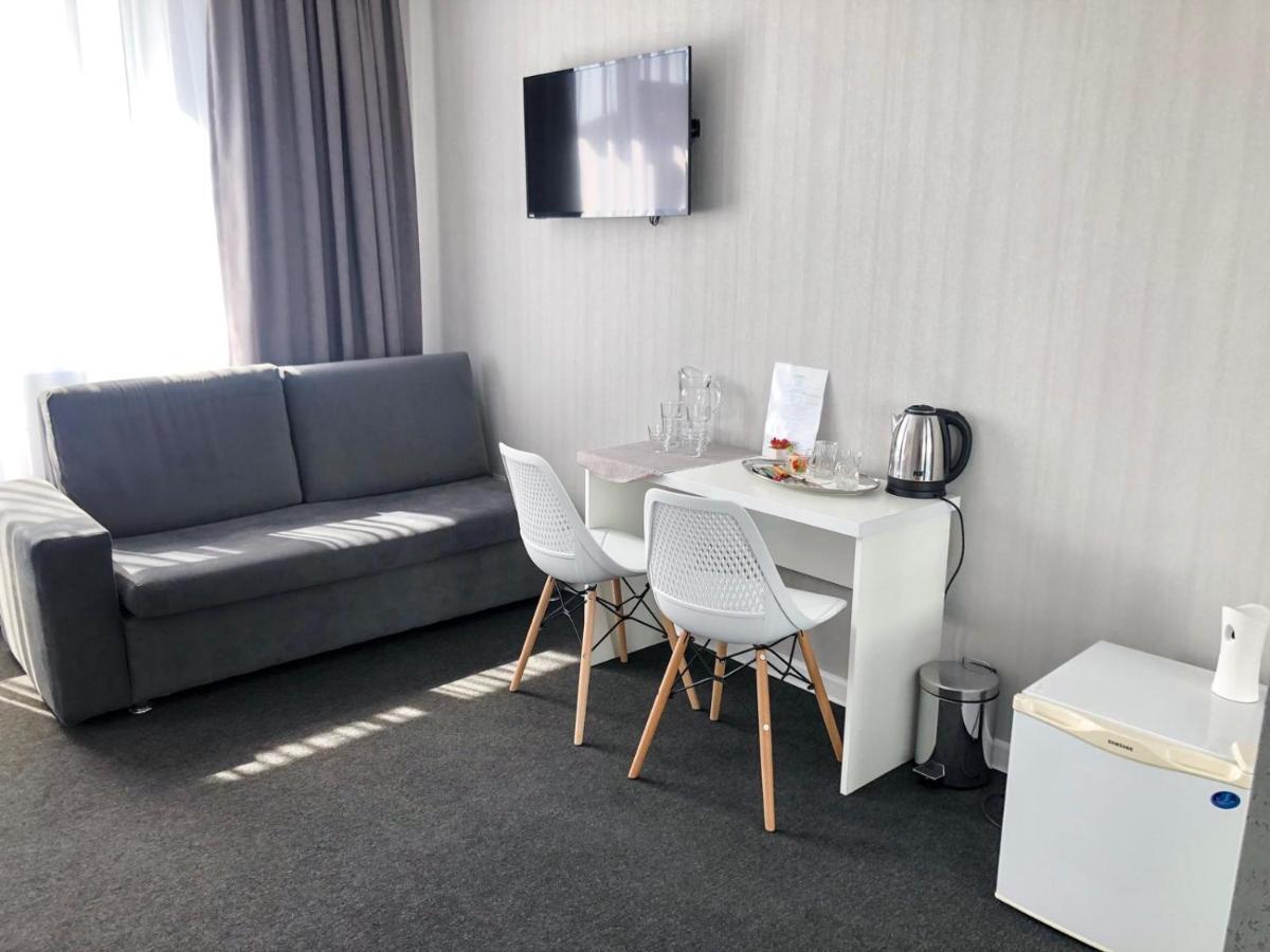 Medelean Hotel Comrat Eksteriør bilde